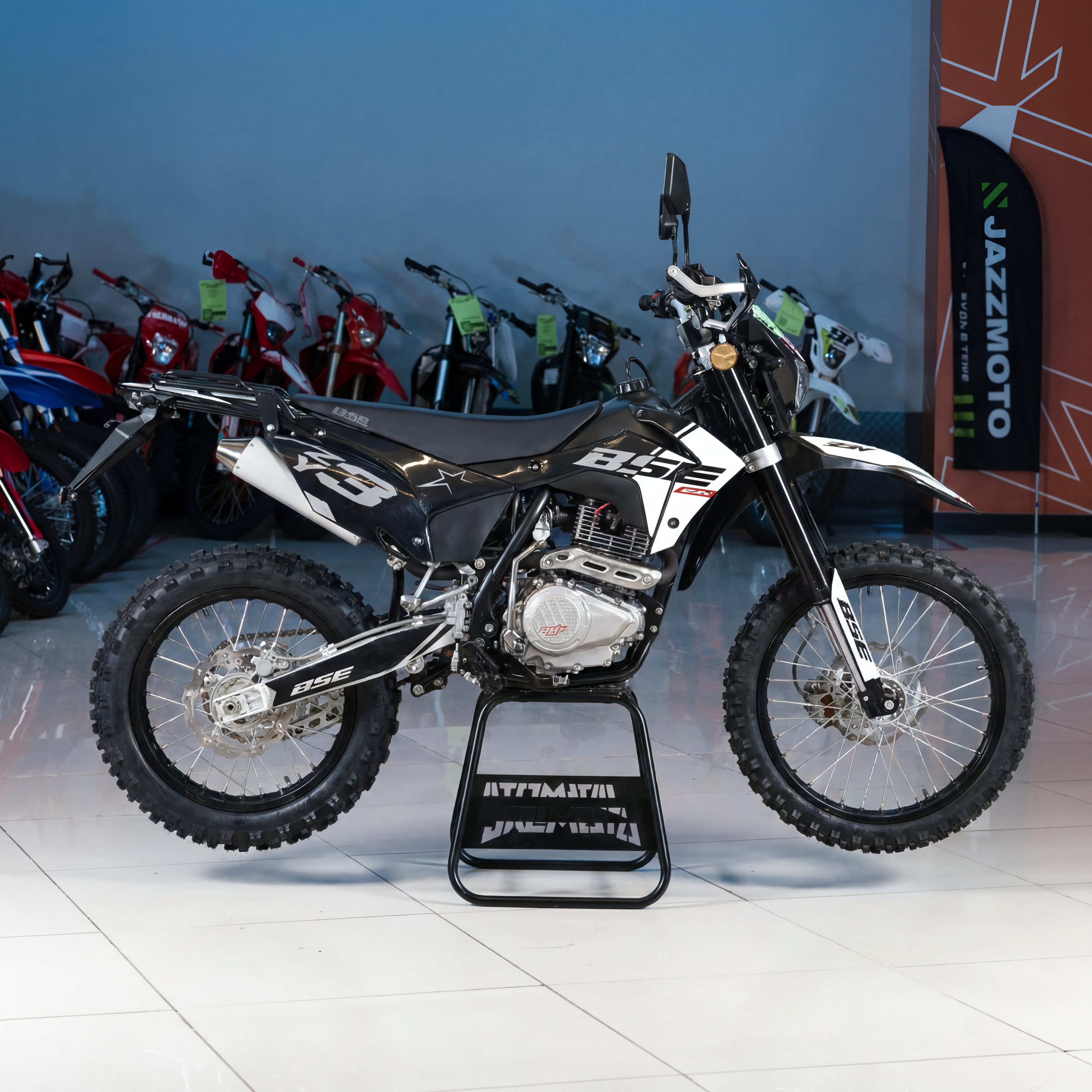 Эндуро / кроссовый мотоцикл BSE Z3 Y Black/White Stinger