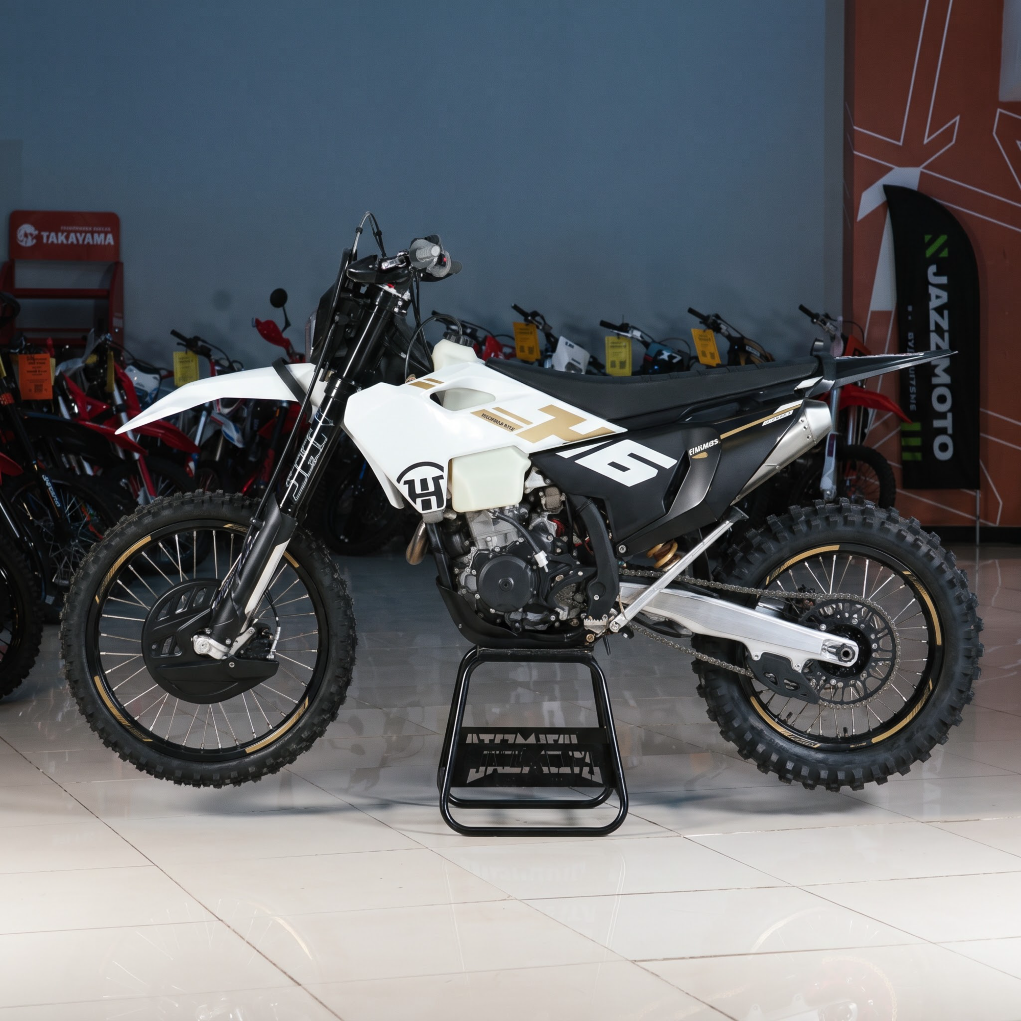 pr-cy-image-2026-10-13-18-47-29